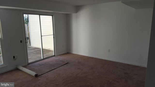 3855 KEARNYS INN PL, Waldorf, MD 20602