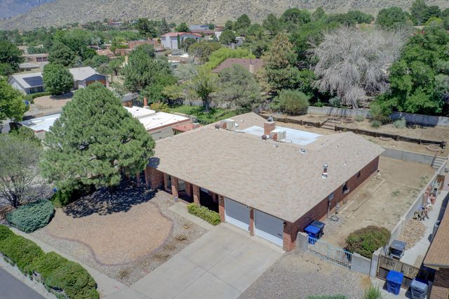 1916 Butterfly Maiden Trail NE, Albuquerque, NM 87112