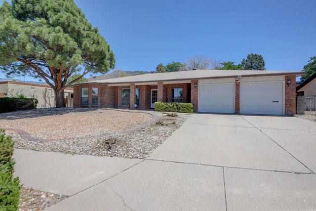 1916 Butterfly Maiden Trail NE, Albuquerque, NM 87112