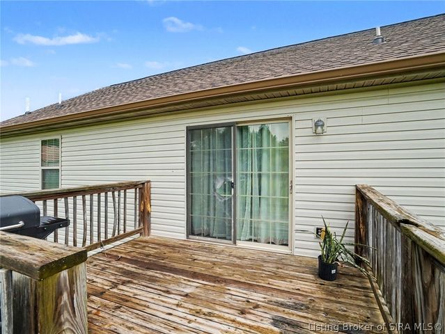 1704 Sydney Circle, Jeffersonville, IN 47130
