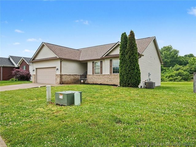 1704 Sydney Circle, Jeffersonville, IN 47130