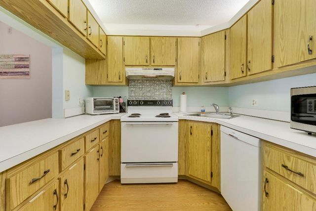 2703 SW Matheson Avenue 116-G2, Palm City, FL 34990