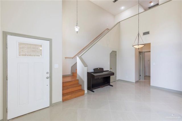 2401 N I Street, Mcallen, TX 78501