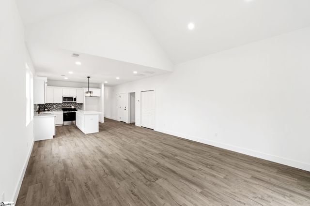 115 Hillcrest Circle, Anderson, SC 29624