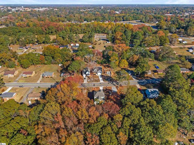 115 Hillcrest Circle, Anderson, SC 29624