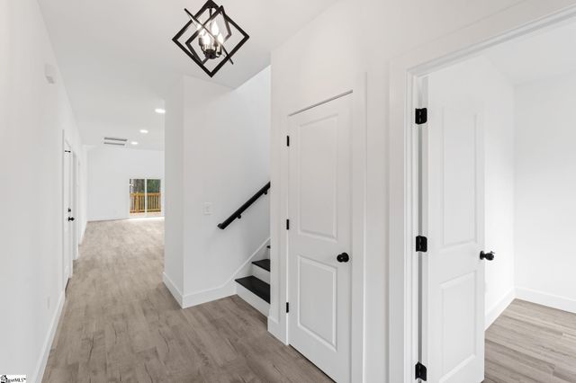 115 Hillcrest Circle, Anderson, SC 29624