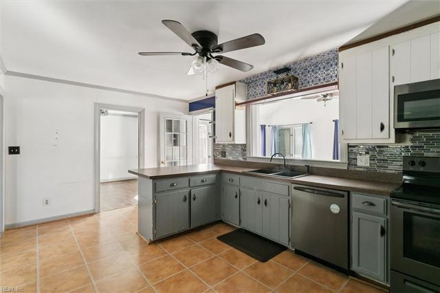 107 Sandy Bay DR, Poquoson, VA 23662