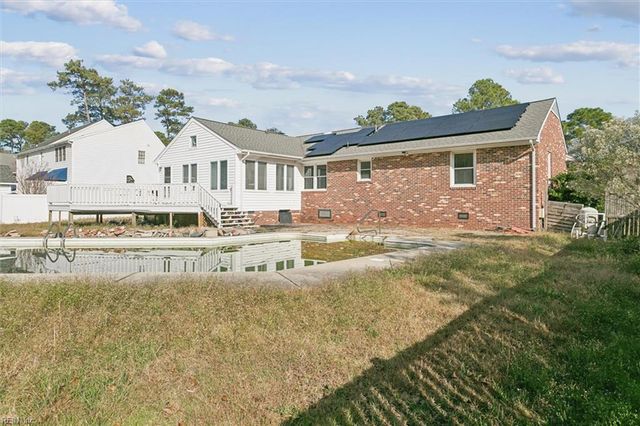 107 Sandy Bay DR, Poquoson, VA 23662