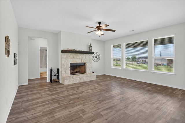 7005 Trenton Way, Godley, TX 76044