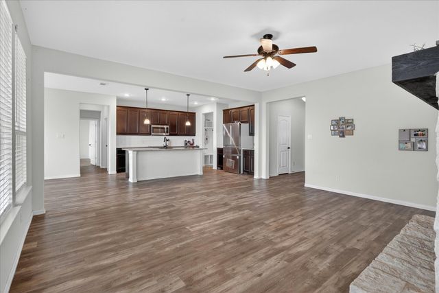 7005 Trenton Way, Godley, TX 76044