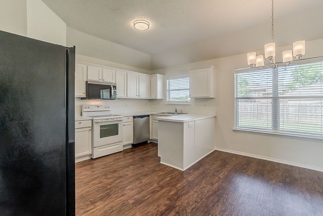 1304 Doris Drive, Mesquite, TX 75149