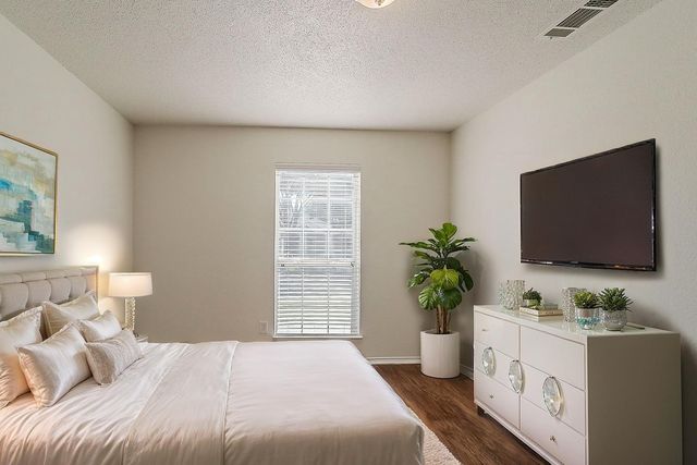 1304 Doris Drive, Mesquite, TX 75149