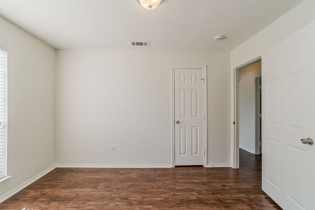 1304 Doris Drive, Mesquite, TX 75149
