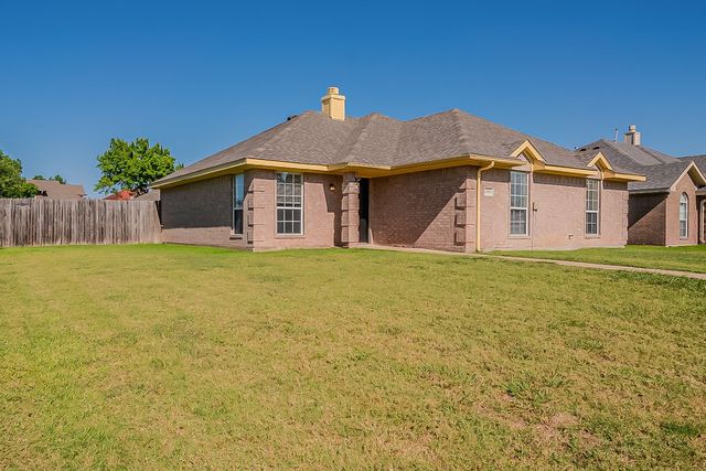 1304 Doris Drive, Mesquite, TX 75149