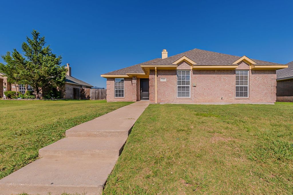 1304 Doris Drive, Mesquite, TX 75149