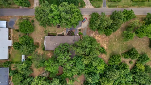 1300 SO EVE STREET, Mena, AR 71953