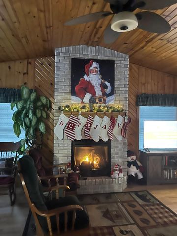 335 E Sorenson Avenue, Appleton, MN 56208