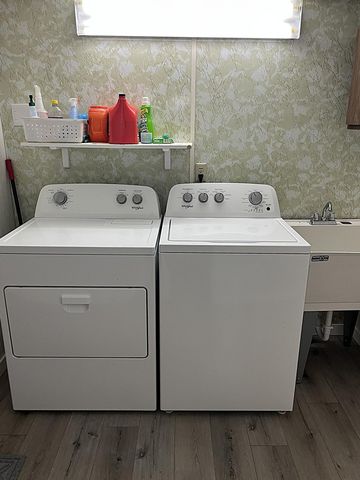 335 E Sorenson Avenue, Appleton, MN 56208