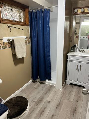 335 E Sorenson Avenue, Appleton, MN 56208