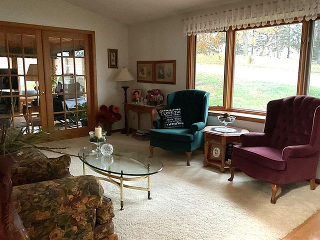 335 E Sorenson Avenue, Appleton, MN 56208