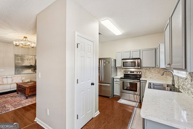 2377 Heritage Park Circle NW 16, Kennesaw, GA 30144