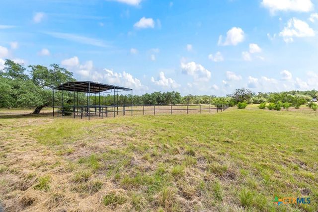 796 N Stallion Estates Drive 5, Spring Branch, TX 78070