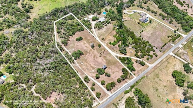 796 N Stallion Estates Drive 5, Spring Branch, TX 78070