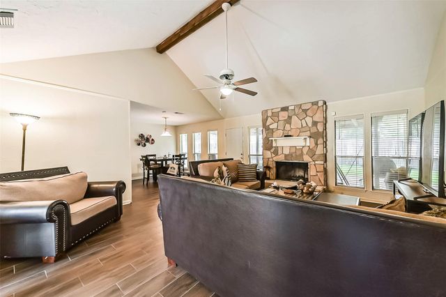 3218 Cherry Creek Drive, Missouri City, TX 77459
