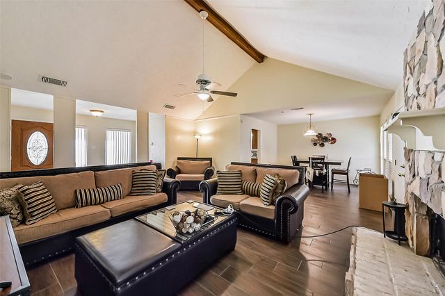 3218 Cherry Creek Drive, Missouri City, TX 77459