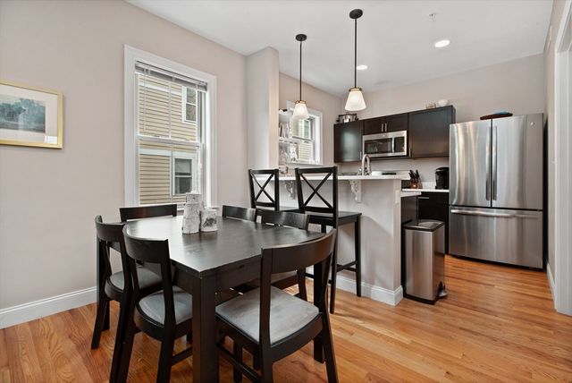 236 E 2, Boston, MA 02127