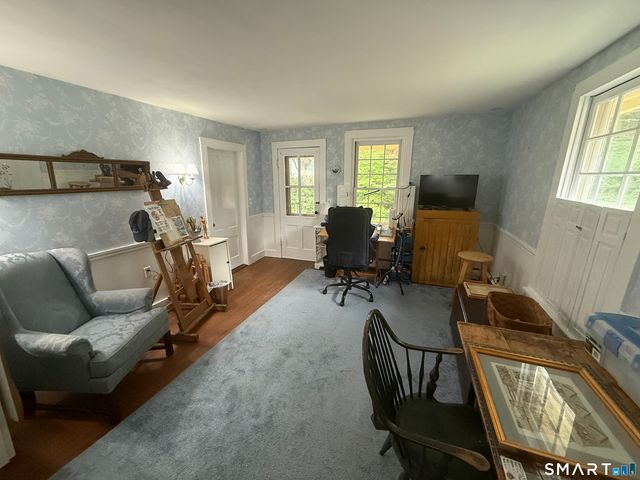 6 Canterbury Turnpike, Norwich, CT 06360