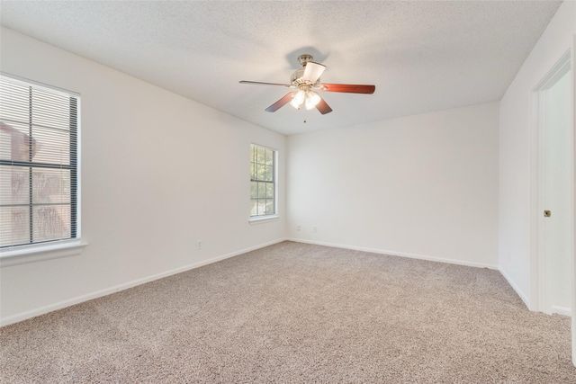 148 High Pointe Lane, Cedar Hill, TX 75104