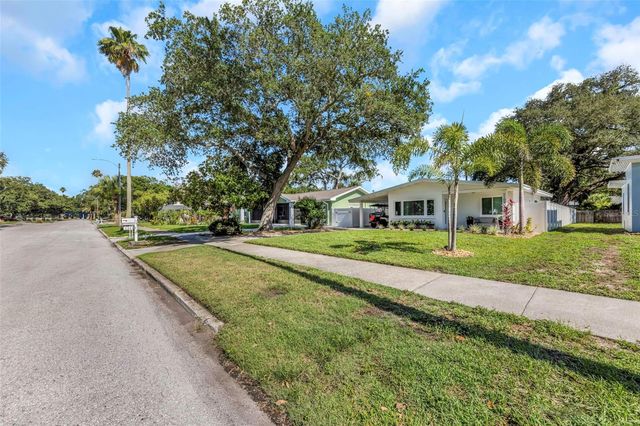 1109 MARINE STREET, Clearwater, FL 33755