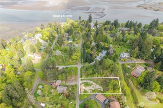 9737 Glacis Drive NE, Olympia, WA 98516