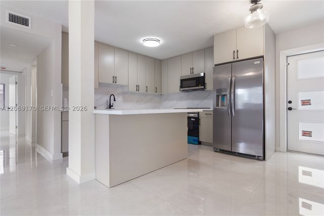 1910 NW 134th St, Miami, FL 33167