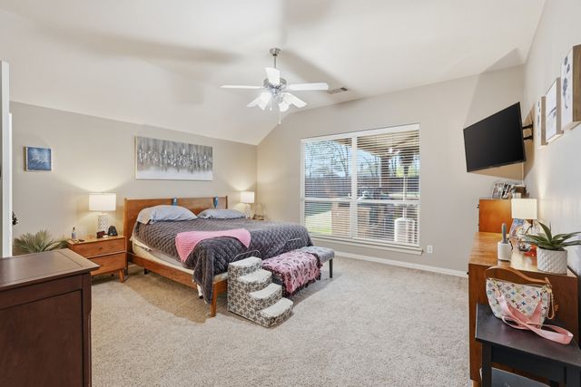 207 Moonlit Path Drive, Shady Shores, TX 76208