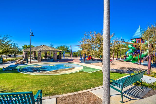 6860 W TRENTON Way, Florence, AZ 85132