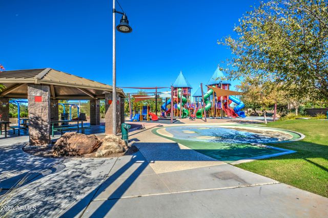 6860 W TRENTON Way, Florence, AZ 85132