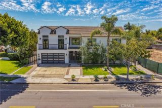 1827 Mariners Drive, Newport Beach, CA 92660