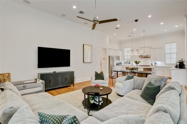 630 Delmar Street, Houston, TX 77023