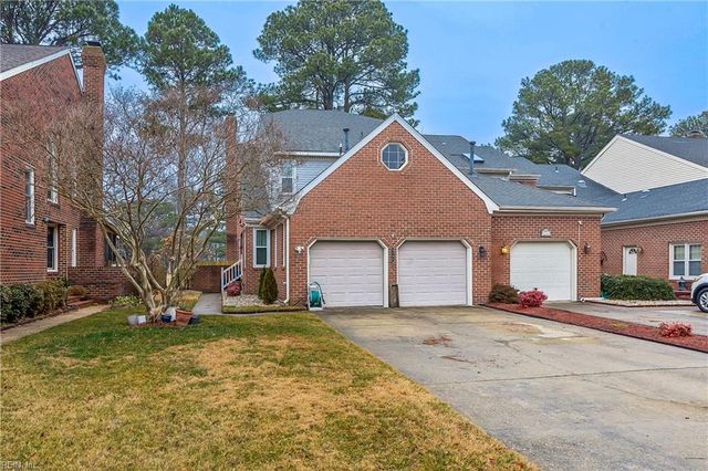 4790 Kempsville Greens PW, Virginia Beach, VA 23462