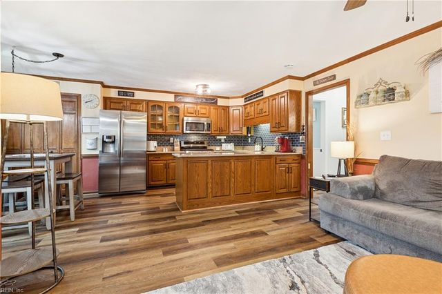 4790 Kempsville Greens PW, Virginia Beach, VA 23462