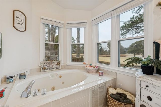 4790 Kempsville Greens PW, Virginia Beach, VA 23462