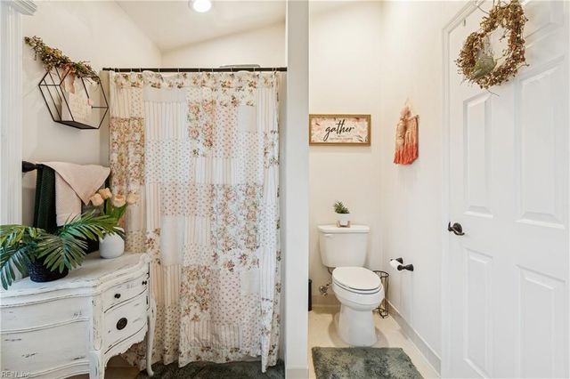 4790 Kempsville Greens PW, Virginia Beach, VA 23462