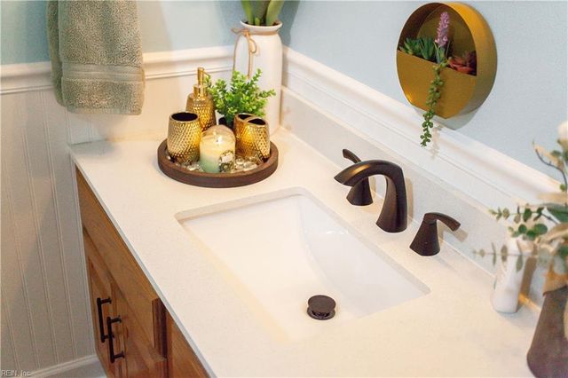 4790 Kempsville Greens PW, Virginia Beach, VA 23462