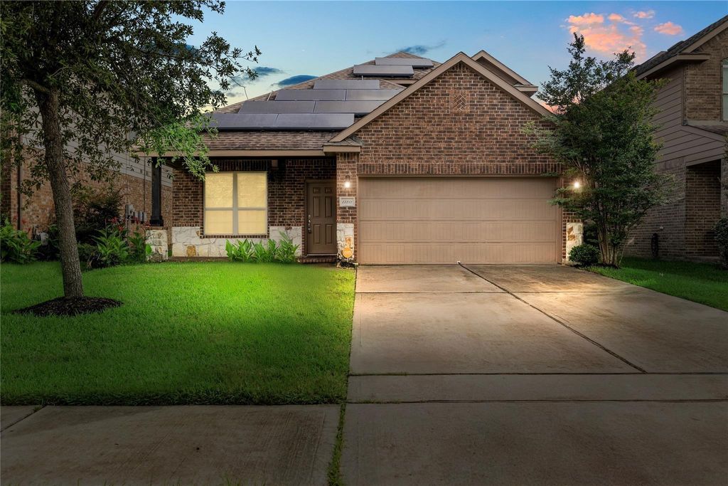 13211 Davenport Hills Lane, Humble, TX 77346