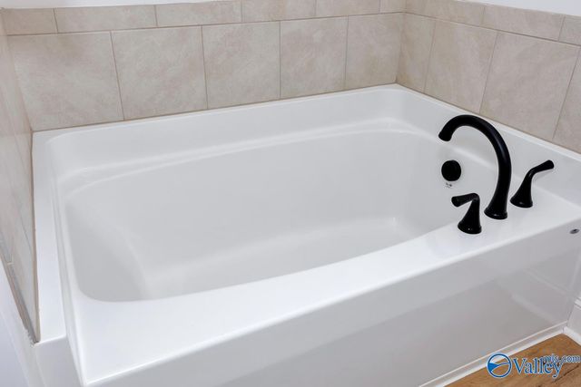 17675 Cabernet Street, Athens, AL 35613