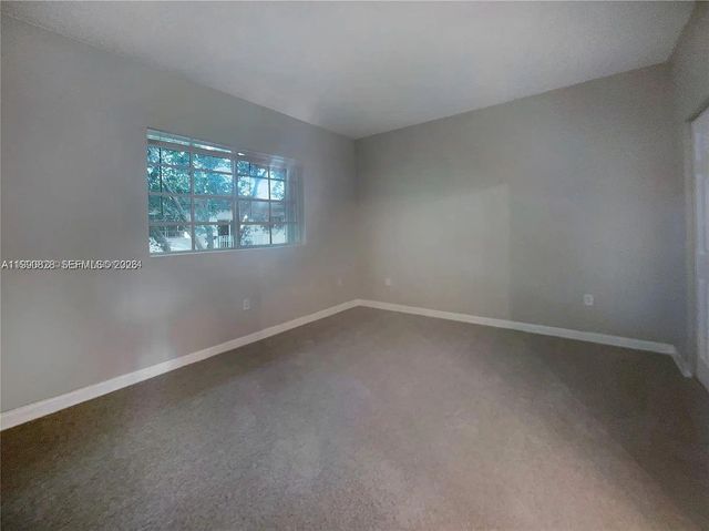 2730 NE 4th St 205, Homestead, FL 33033