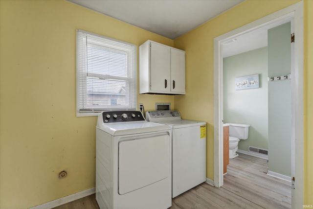 2420 Monger Avenue, Elkhart, IN 46517