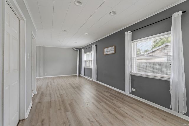 2420 Monger Avenue, Elkhart, IN 46517